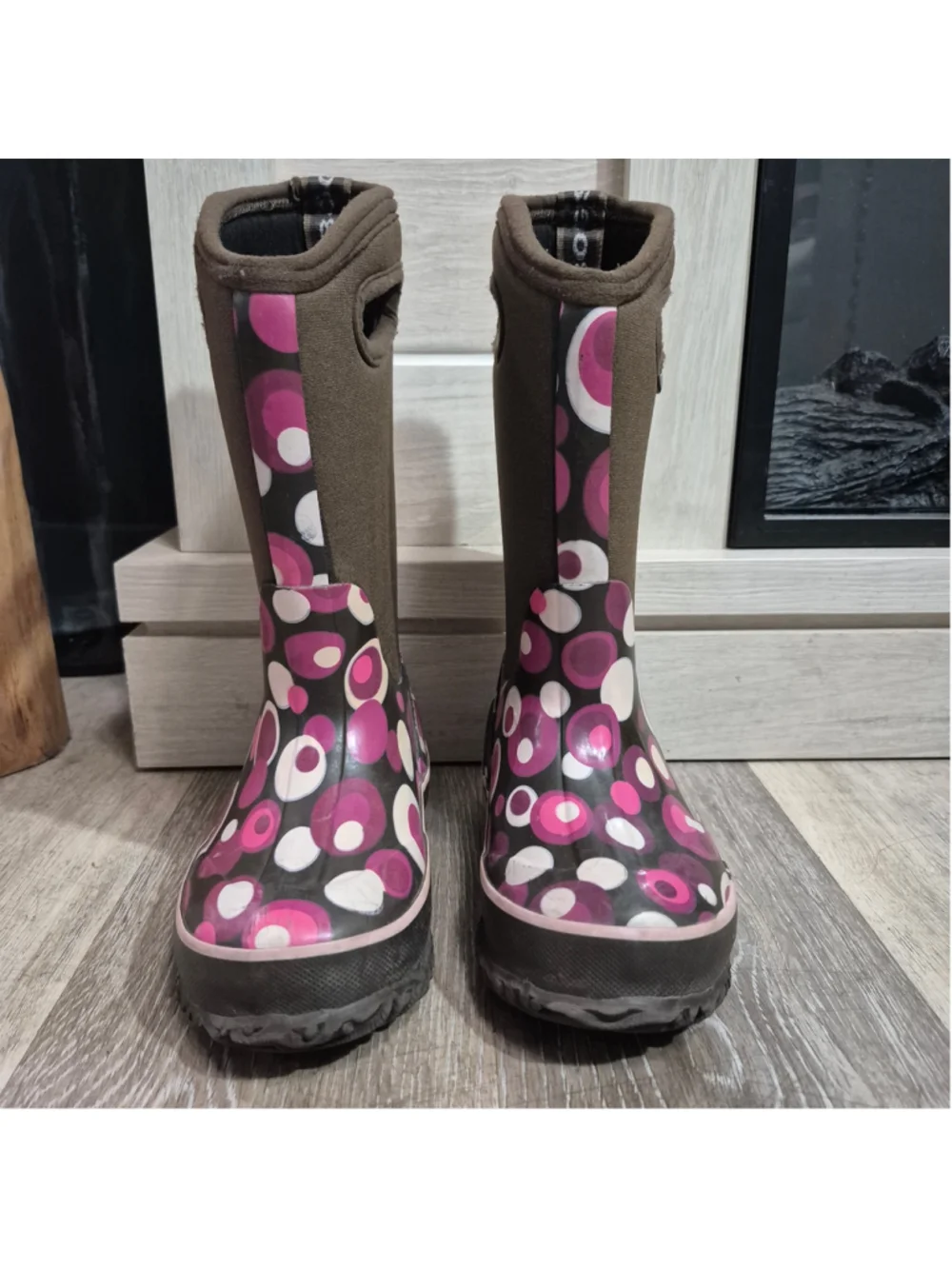 Girls Bogs Winter Boots Brown and Purple Polka Dot Pattern sz 10